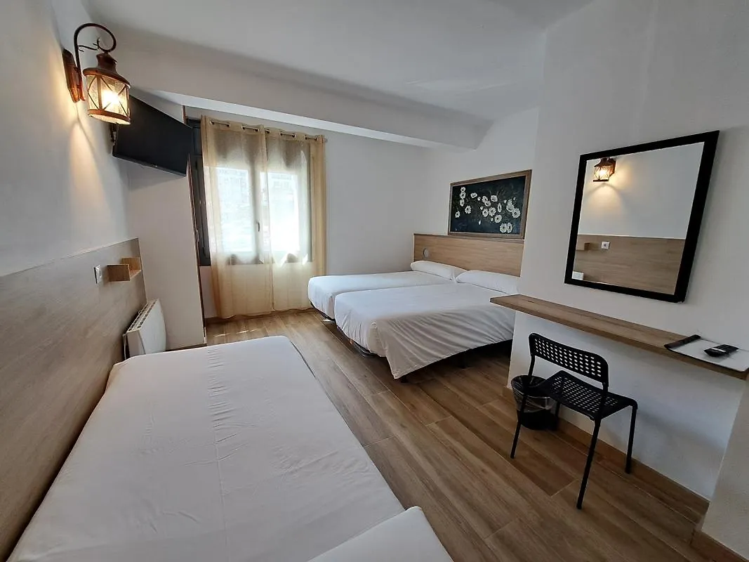 Hotel Avanti Pas De La Casa 3*,